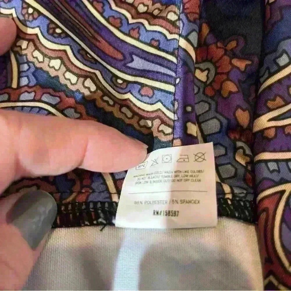 Persona Custom Clothiers-Paisley Print Hoodie- size XS- EUC- Retail Over $100! - Picture 9 of 10